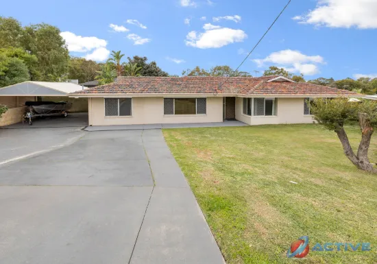 18 Cassinia Road, Duncraig, WA 6023