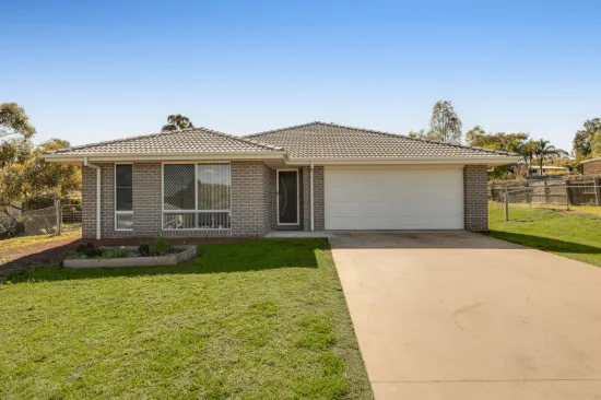 18 Catherine Crescent, Kingsthorpe, Qld 4400