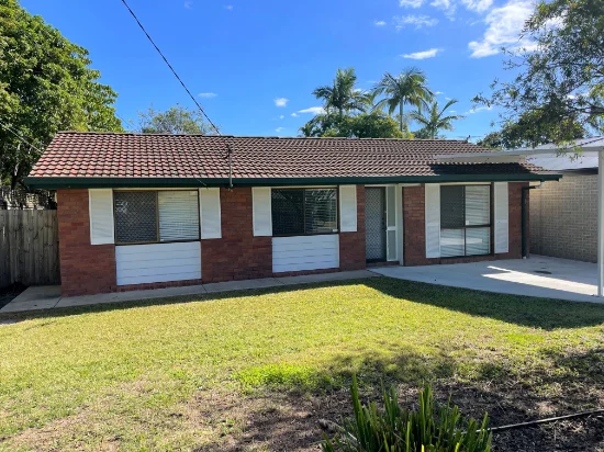 18 Celosia St, Daisy Hill, Qld 4127