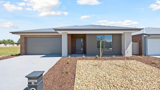 18 Cockatoo Drive, Winter Valley, Vic 3358
