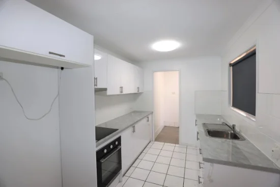 18 Colleen Avenue, Emerald, Qld 4720-Image