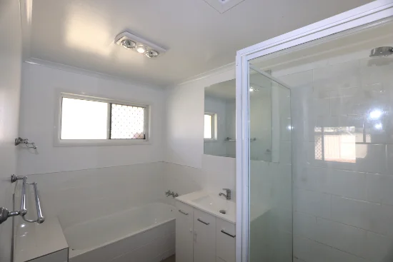 18 Colleen Avenue, Emerald, Qld 4720-Image
