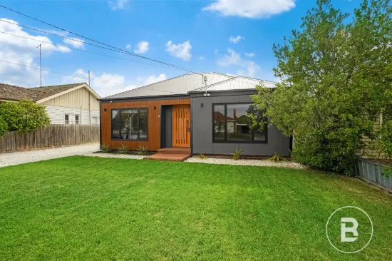 18 College Street, Wendouree, Vic 3355
