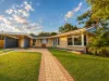 18 Courtice Street, Kepnock, Qld 4670