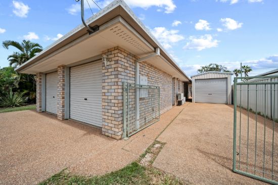 18 Cowan Crescent, Emerald, Qld 4720