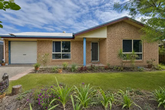 18 Culloden Place, Beaconsfield, Qld 4740
