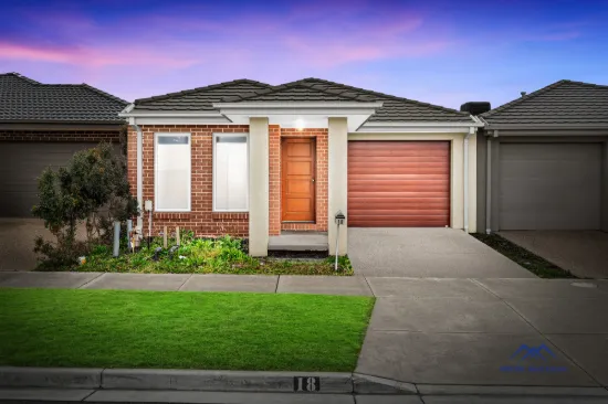 18 Damice Street, Clyde North, Vic 3978