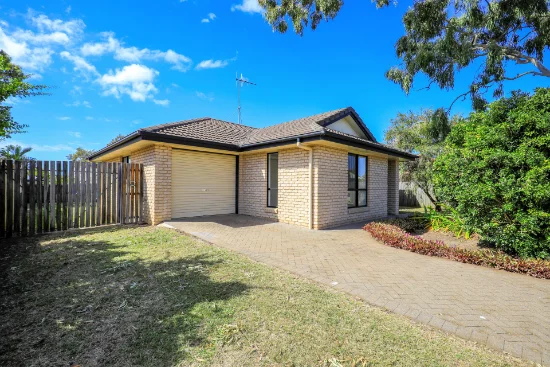 18 Davidson Street, Bargara QLD 4670 - For Rent