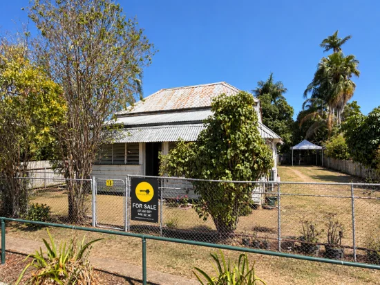 18 Deane Street, Charters Towers City, Qld 4820