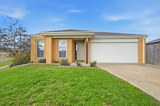 18 Deane Street, Traralgon, Vic 3844