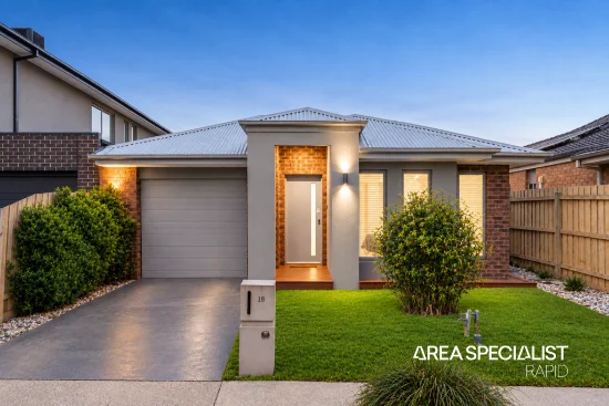 18 Dedina Walk, Dandenong, Vic 3175 - For Sale