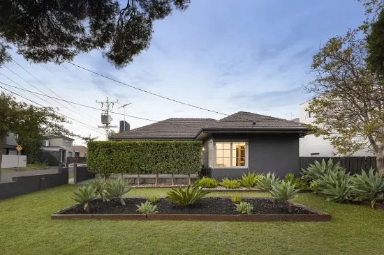 18 Dromana Avenue, Bentleigh East, Vic 3165