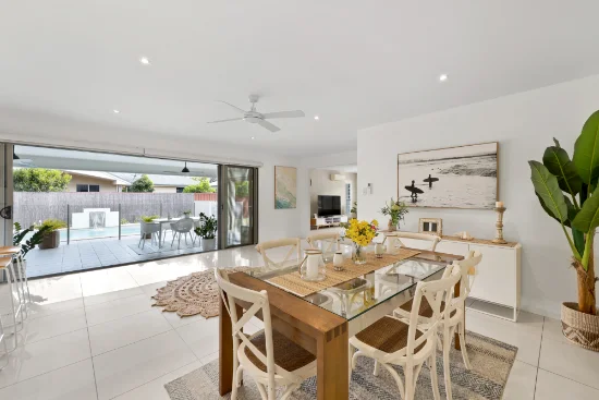 18 Duranbah Circuit, Blacks Beach, Qld 4740