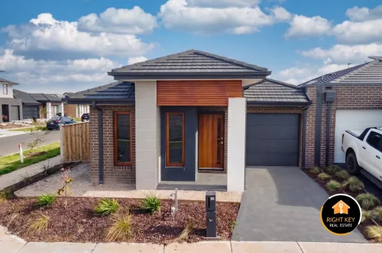 18  EastCastle Dr, Fraser Rise, Vic 3336