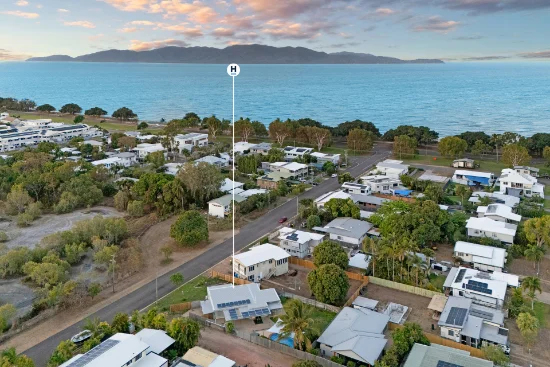 18 Eclipse Street, Rowes Bay, Qld 4810 - For Sale