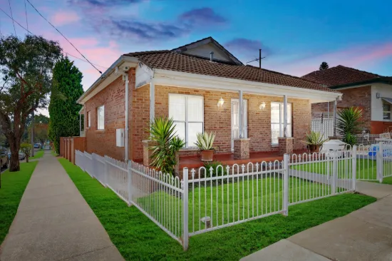 18 Ellerslie Road, Bexley, NSW 2207