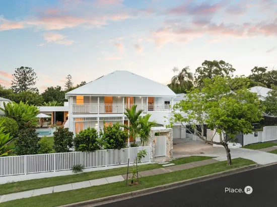 18 Ellesmere Street, Yeronga, Qld 4104