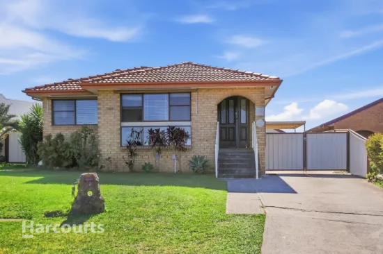 18 Emilia Close, Rosemeadow, NSW 2560