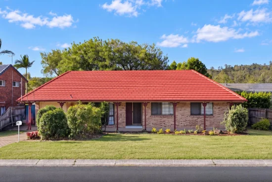 18 Ermington Street, Daisy Hill, Qld 4127 - For Sale