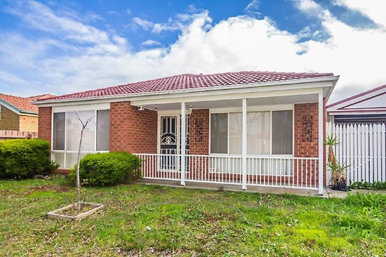 18 Fairhaven Boulevard, Cranbourne West VIC 3977-Image