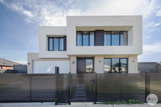 18 Fawcett Road, Lucas, Vic 3350
