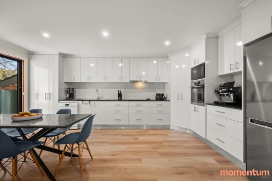 18 Flecker Place, Florey, ACT 2615