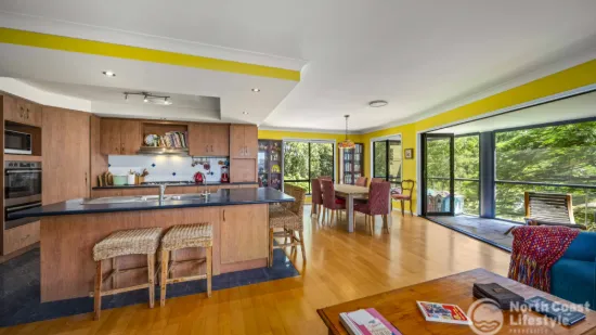 18 Flinders Way, Ocean Shores, NSW 2483