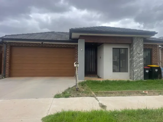 18 Frank Avenue, Truganina, Vic 3029