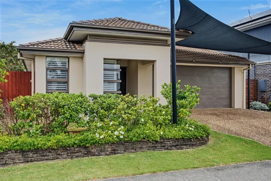 18 Freshwater Street, Thornlands, Qld 4164