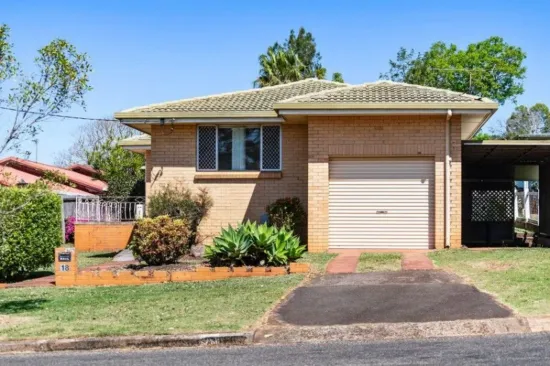 18 Garde Street, Centenary Heights, Qld 4350