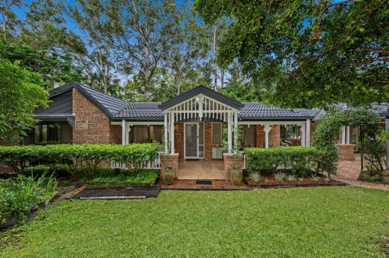 18 Glenmore Drive, Bonogin, Qld 4213