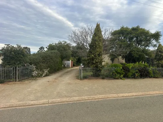 18 Gloucester Road, Jamestown, SA 5491