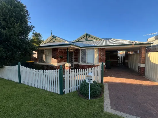 18 Gloucester Street, Victoria Park, WA 6100