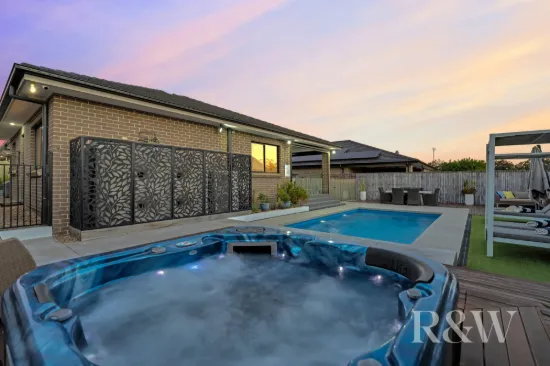 18 GOVERNOR DRIVE, Harrington Park, NSW 2567-Image