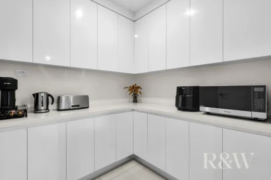 18 GOVERNOR DRIVE, Harrington Park, NSW 2567-Image