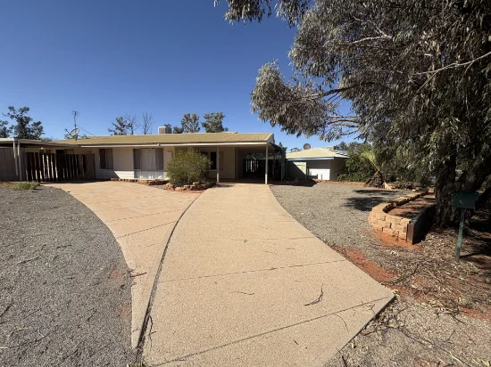 18 Gregory St, Roxby Downs, SA 5725