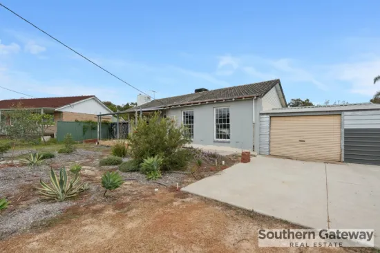 18 Hambledon Crescent, Armadale, WA 6112