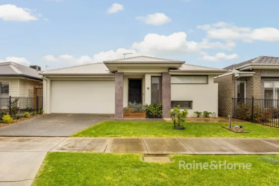 18 Hero Street, Diggers Rest, Vic 3427