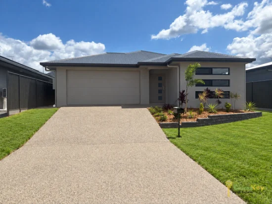 18 Hershey Way, White Rock, Qld 4868