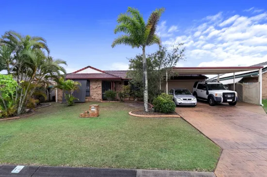 18 Hyperno Road, Point Vernon, Qld 4655