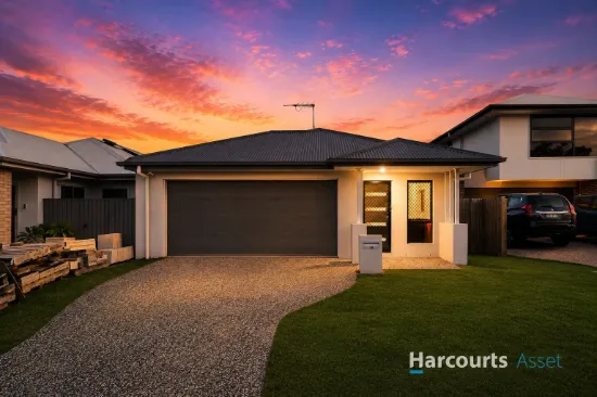 18 Isaac Place, South Maclean, Qld 4280