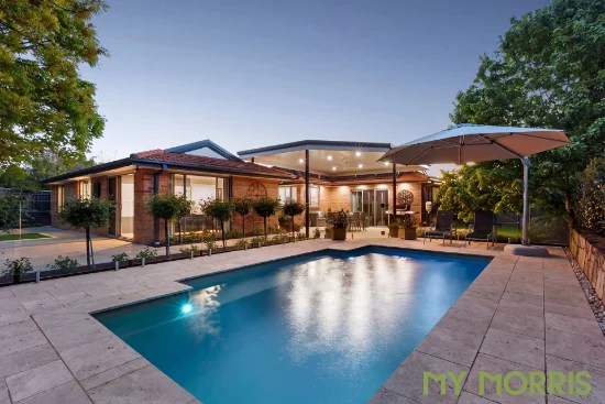 18 James Scott Close, Kambah, ACT 2902