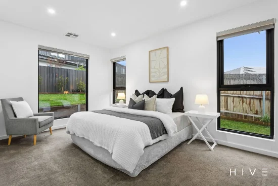 18 Kilduff Street, Watson, ACT 2602-Image