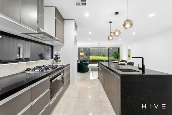18 Kilduff Street, Watson, ACT 2602-Image
