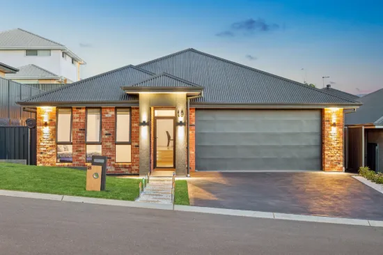 18 Kingsbridge Avenue, Mount Barker, SA 5251