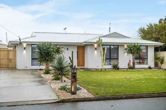 18 Koonya Avenue, Seaford, SA 5169