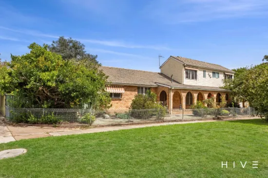 18 Kootara Crescent, Narrabundah, ACT 2604