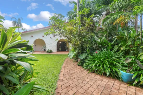 18 Kurrajong Crescent, Nightcliff, NT 0810