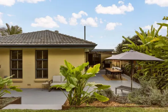 18 Lachlan Street, Nudgee, Qld 4014