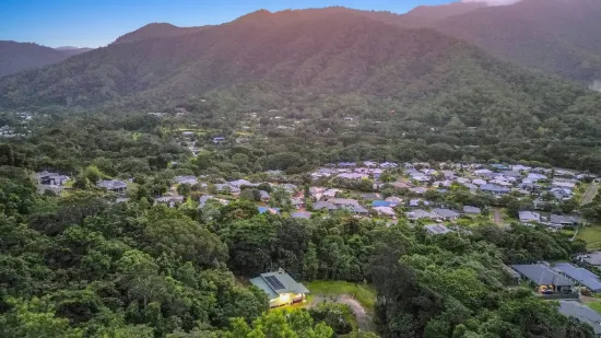 18 Lowther Close, Redlynch, Qld 4870